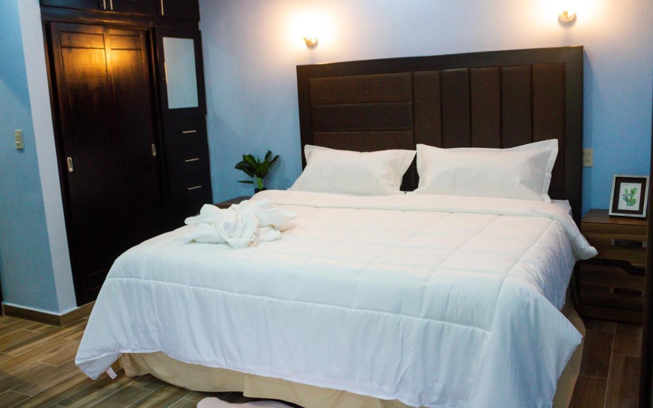 פלנקה Apartamentos Michael מראה חיצוני תמונה