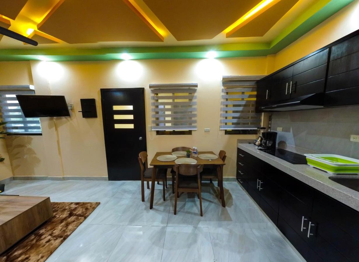 פלנקה Apartamentos Michael מראה חיצוני תמונה