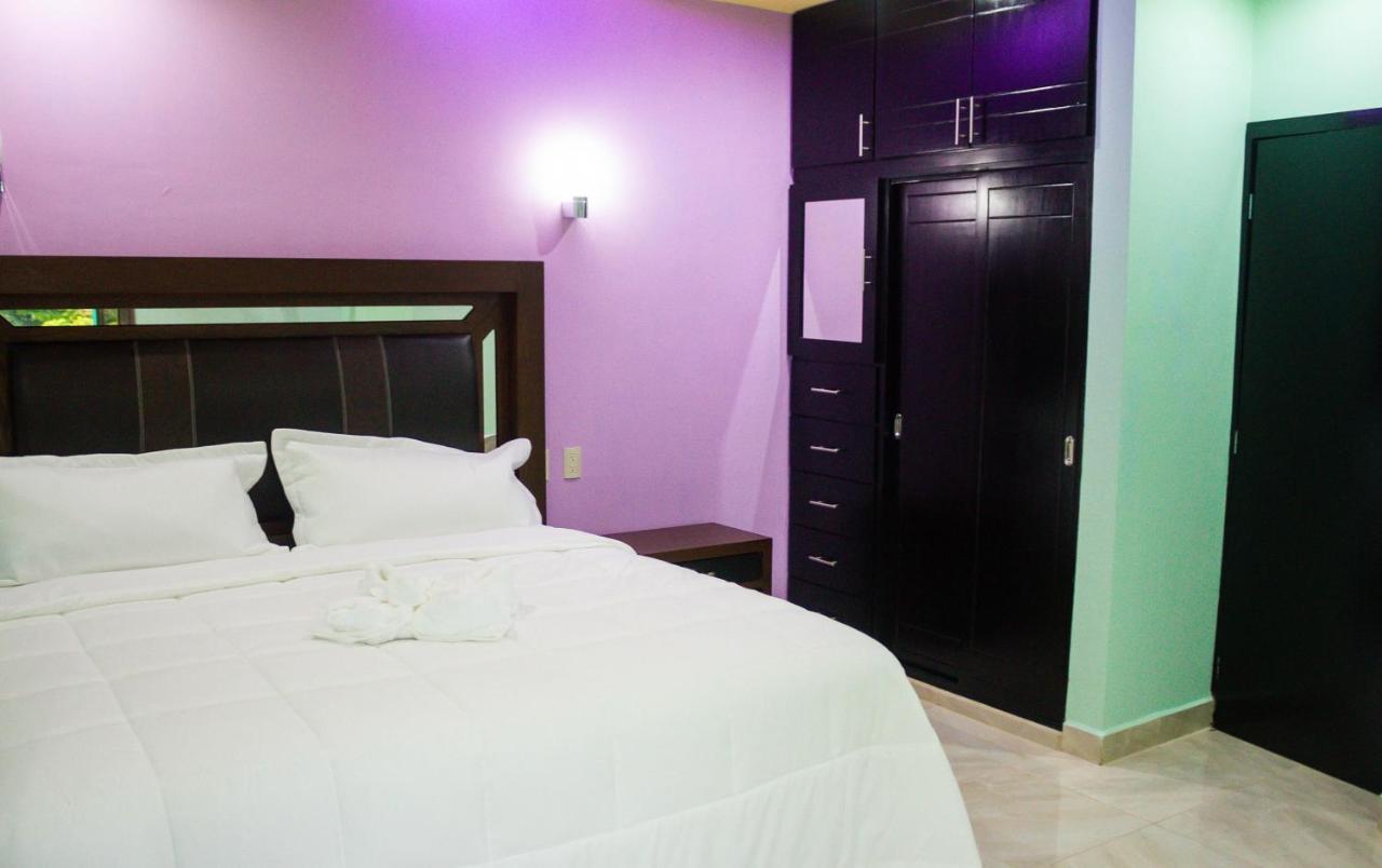 פלנקה Apartamentos Michael מראה חיצוני תמונה