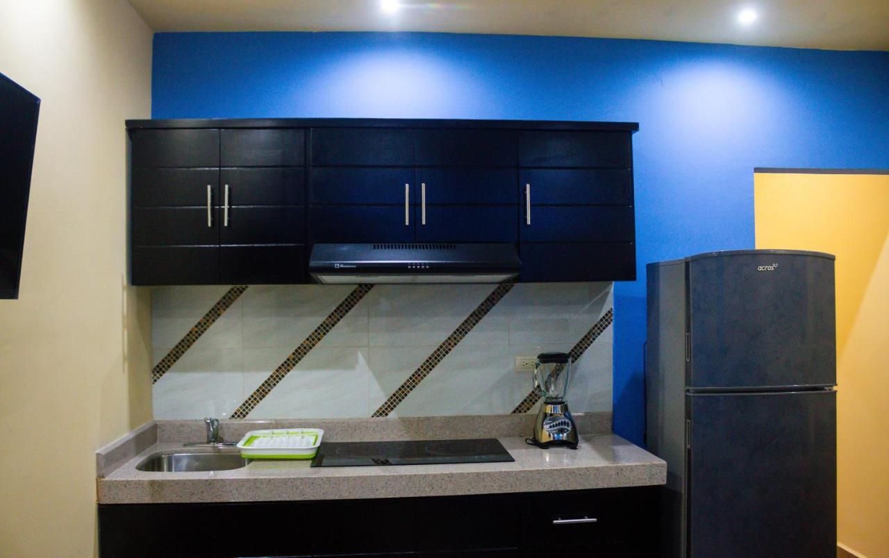 פלנקה Apartamentos Michael מראה חיצוני תמונה