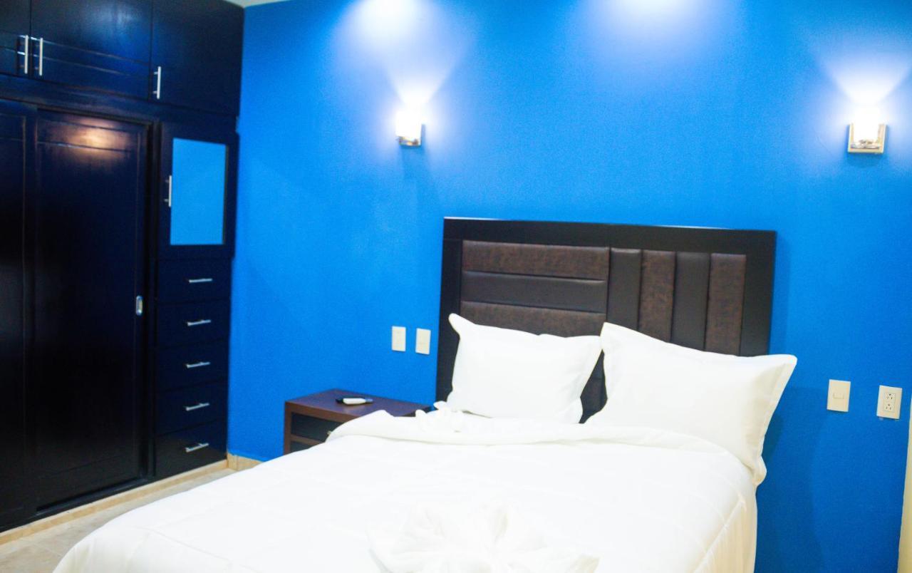 פלנקה Apartamentos Michael מראה חיצוני תמונה