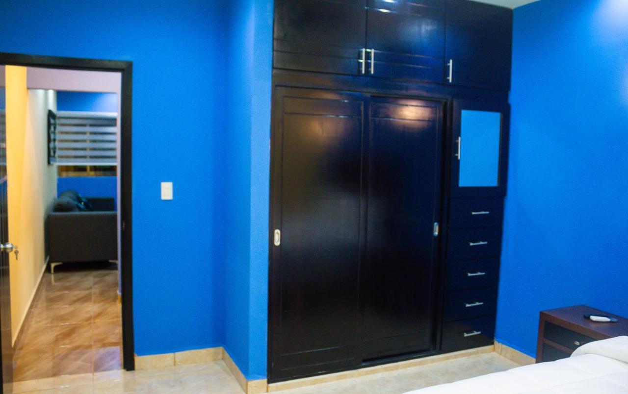 פלנקה Apartamentos Michael מראה חיצוני תמונה
